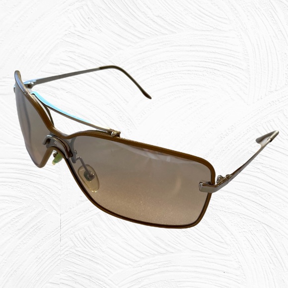 Vintage Y2K Dior Sunglasses - Picture 5 of 5